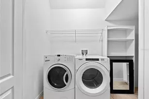 2281 Betsy Ross Ln, Saint Cloud, FL 34769 - Photo 9