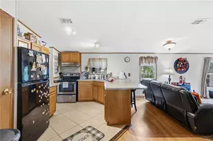 4185 Cardinal Ln, Kissimmee, FL 34744 - Photo 5