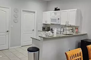 1453 Royal Ridge Dr, Davenport, FL 33896 - Photo 7