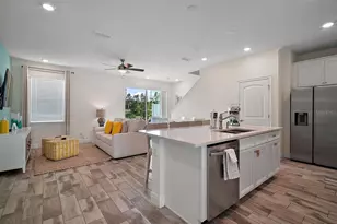 8174 Coconut Pl, Kissimmee, FL 34747 - Photo 3