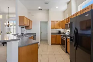 5921 Candle Glow Pl, Leesburg, FL 34748 - Photo 9