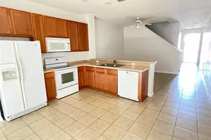 5168 Regatta Dr, Kissimmee, FL 34746 - Photo 5