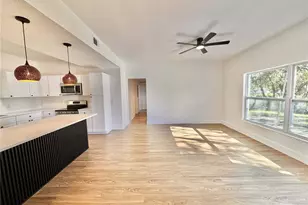 1301 Malone Dr, Orlando, FL 32810 - Photo 5