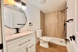 1301 Malone Dr, Orlando, FL 32810 - Photo 17