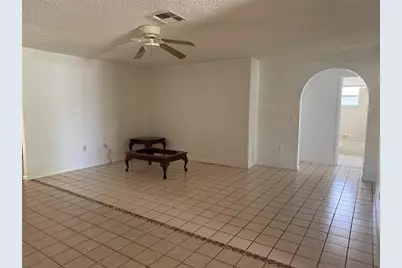 925 Derbyshire Drive, Kissimmee, FL 34758 - Photo 5