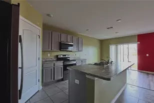 246 Meadowbrook Blvd, Winter Haven, FL 33881 - Photo 5