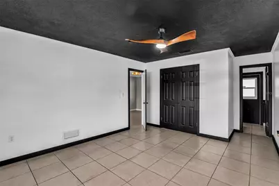 685 Oleander Street, Mount Dora, FL 32757 - Photo 17