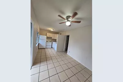 2150 Barbara Drive #4, Saint Cloud, FL 34771 - Photo 3