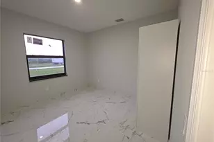 1035 Kismet Pkwy W, Cape Coral, FL 33993 - Photo 5