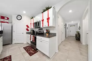 808 Baylor Dr, Deltona, FL 32725 - Photo 25