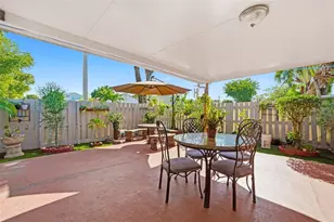 8300 NW 193rd Ln, Hialeah, FL 33015 - Photo 5