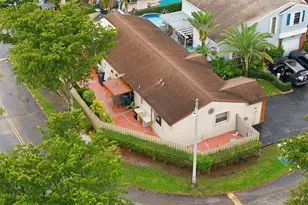 8300 NW 193rd Ln, Hialeah, FL 33015 - Photo 35