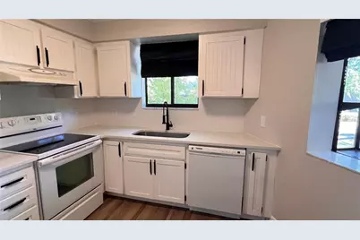 1716 Foxhall Circle #1716, Kissimmee, FL 34741 - Photo 7