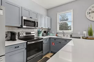 447 La Mirage St, Davenport, FL 33897 - Photo 11