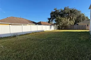 423 Gannet Ct, Poinciana, FL 34759 - Photo 35