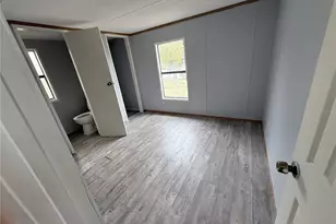 2534 Shiner Dr, Lake Wales, FL 33898 - Photo 9