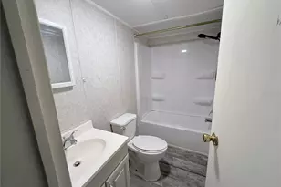 2534 Shiner Dr, Lake Wales, FL 33898 - Photo 13