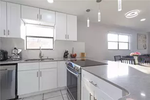 2316 St Marteen Ct, Kissimmee, FL 34741 - Photo 5