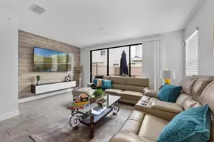 4785 Terra Esmeralda Dr, Kissimmee, FL 34746 - Photo 3