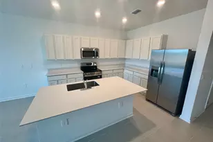 2689 Bevel Ln, Davenport, FL 33837 - Photo 3