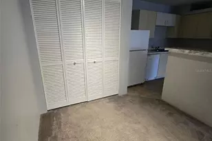 300 Lakepointe Dr, Altamonte Springs, FL 32701 - Photo 9