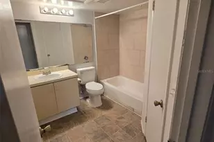 300 Lakepointe Dr, Altamonte Springs, FL 32701 - Photo 13