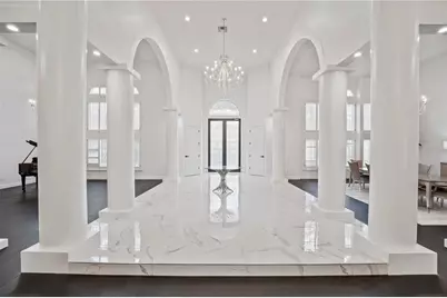 1040 Sweetwater Club Boulevard, Longwood, FL 32779 - Photo 5