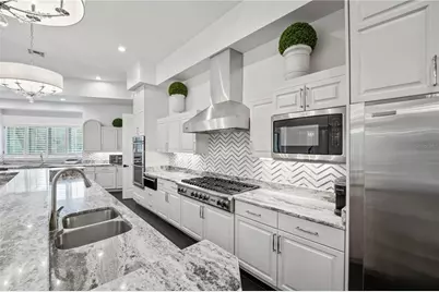 1040 Sweetwater Club Boulevard, Longwood, FL 32779 - Photo 15