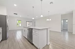 719 Martin Ln, Poinciana, FL 34759 - Photo 9