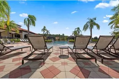 820 Las Fuentes Drive, Kissimmee, FL 34746 - Photo 13