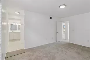 1836 N Crystal Lake Dr, Lakeland, FL 33801 - Photo 19