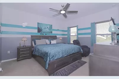 16402 Blooming Cherry Drive, Groveland, FL 34736 - Photo 9