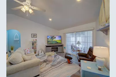 739 N Lake Reedy Boulevard, Frostproof, FL 33843 - Photo 7