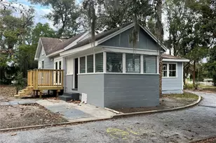 704 W Euclid Ave, Deland, FL 32720 - Photo 9