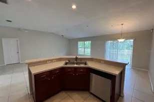 1007 Dampierre Ct, Kissimmee, FL 34759 - Photo 11