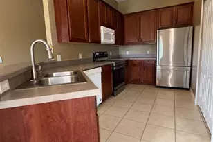 1901 Estancia Cir, Kissimmee, FL 34741 - Photo 7