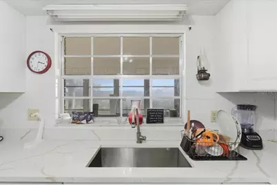 806 Hillside Avenue, Lake Wales, FL 33853 - Photo 9