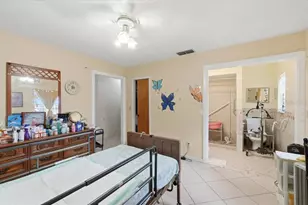 806 Hillside Ave, Lake Wales, FL 33853 - Photo 13