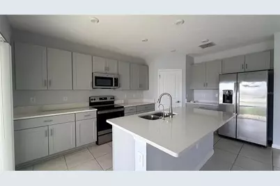 486 Pine Tree Bridge Trail, Saint Cloud, FL 34772 - Photo 9