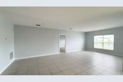 486 Pine Tree Bridge Trail, Saint Cloud, FL 34772 - Photo 5