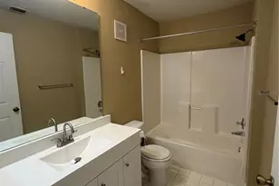 5475 Vineland Rd, Orlando, FL 32811 - Photo 15