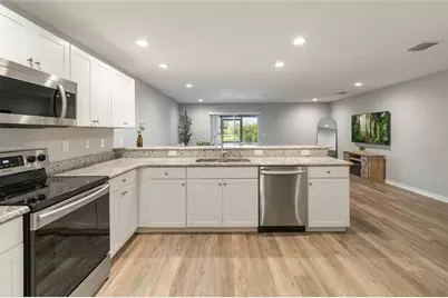 2930 Fieldwood Circle, Saint Cloud, FL 34772 - Photo 9