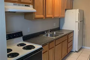 4218 Overlook Dr NE, Palm Bay, FL 32905 - Photo 9