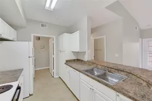 5572 Metrowest Blvd, Orlando, FL 32811 - Photo 27