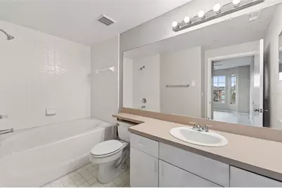 5572 Metrowest Boulevard #304, Orlando, FL 32811 - Photo 39