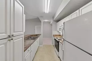 5572 Metrowest Blvd, Orlando, FL 32811 - Photo 29