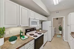 5572 Metrowest Blvd, Orlando, FL 32811 - Photo 25