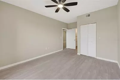 5572 Metrowest Boulevard #304, Orlando, FL 32811 - Photo 45