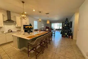 4913 Rain Shadow Dr, Saint Cloud, FL 34772 - Photo 5