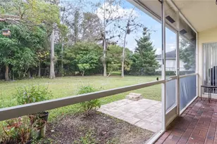 132 Chestnut Cir, Royal Palm Beach, FL 33411 - Photo 37